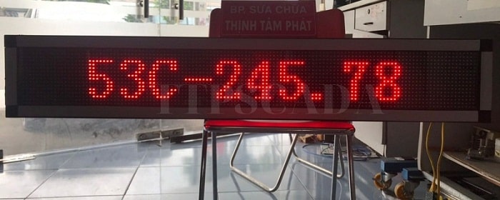 bảng led hiển thị biển số xe